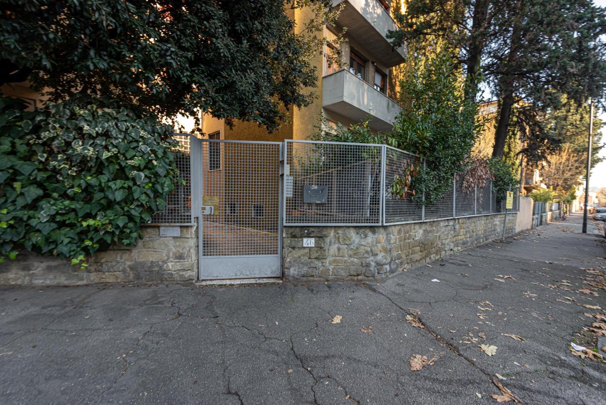 Relax In San Frediano Con Giardino Appartement *